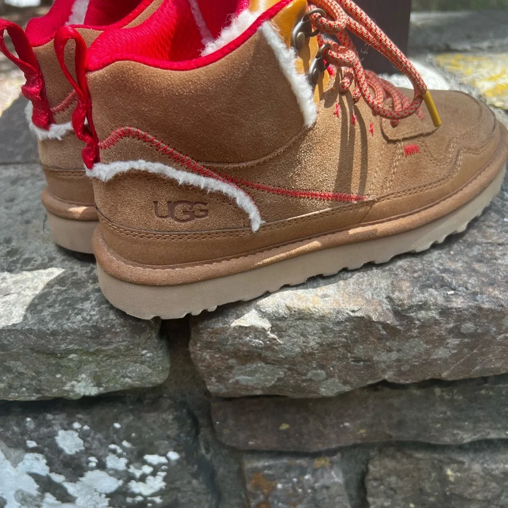 UGG Highland Hi Heritage Suede Boots - Picture 6 of 10